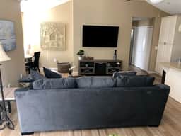 New Sunset Loft Guest House-Old Folsom-Kind Bed