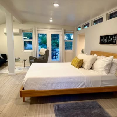 Cottage · Mid-Century Modern · Cal King · Garden Setting · Carmichael