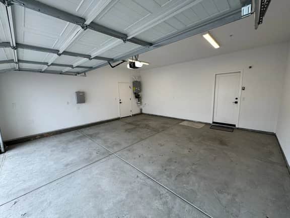 Rocklin · Modern 3BR · Built 2021 · Gas Range · Detached Garage
