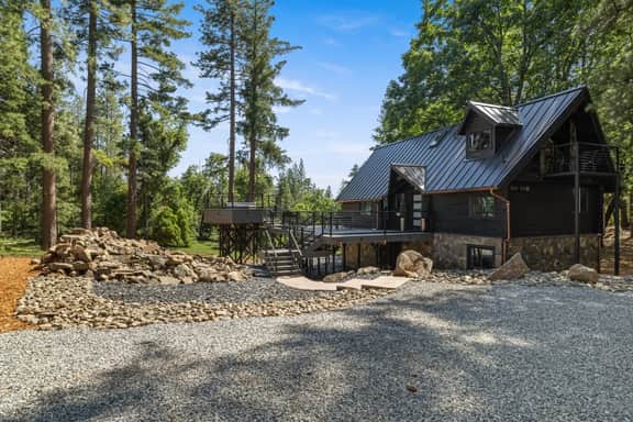 Wildflower · Custom Mountain Home · Hot Tub · 2.5 Acres · EV Charger