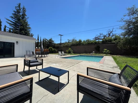 Kinross · 4BR · Pool · Fenced Yard · Garage · Carmichael