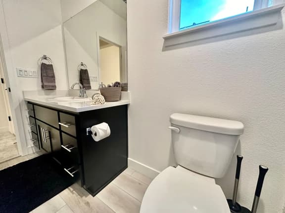 Rocklin · Modern 3BR · Built 2021 · Gas Range · Detached Garage